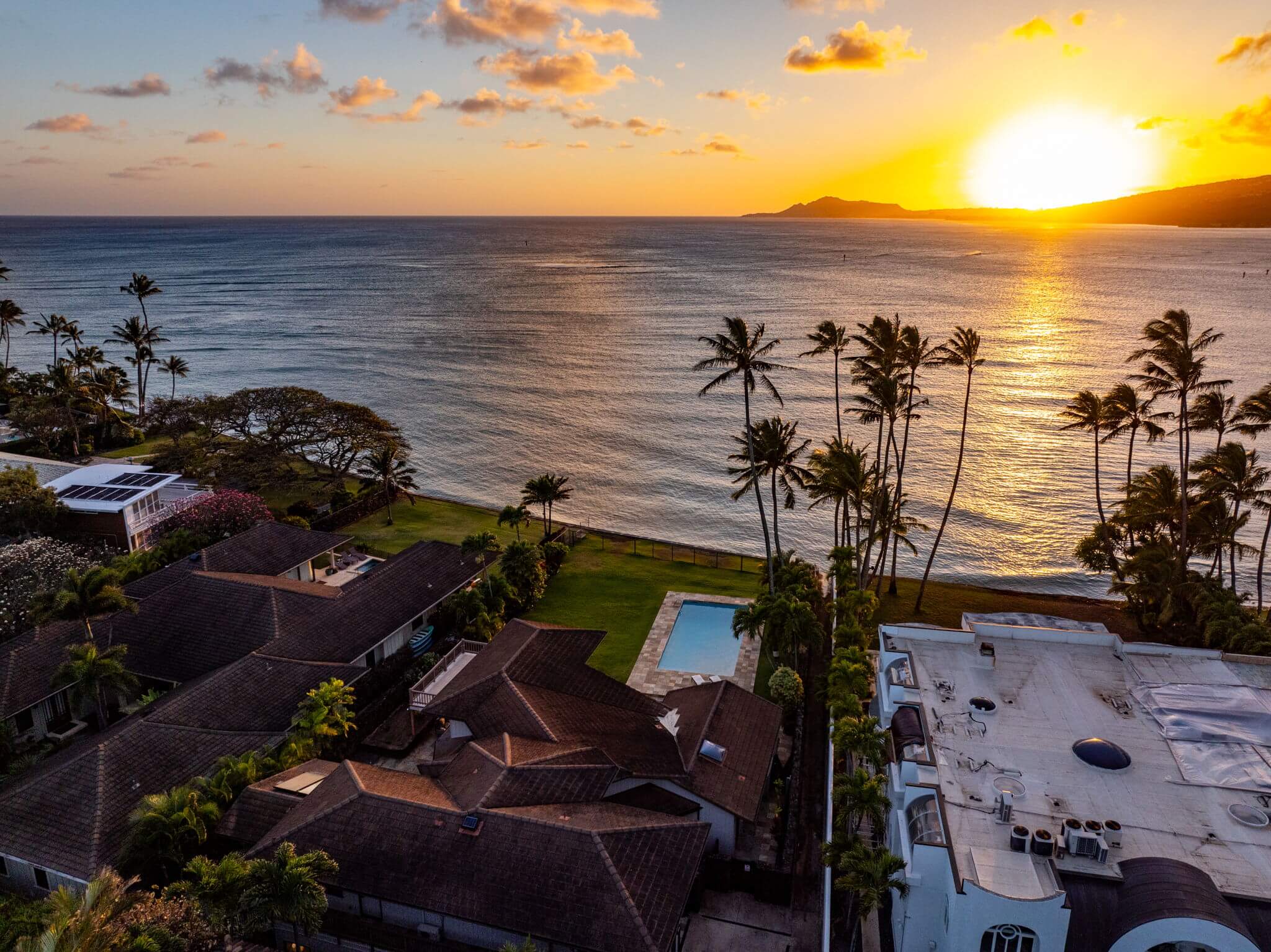 Oceanfront home at sunset, Portlock, Hawaii